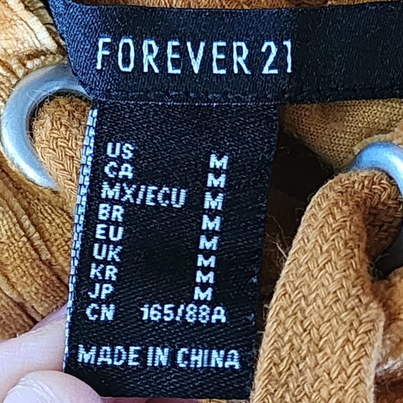 Forever 21 Ribbed Velour Pullover - Picture 2 of 2